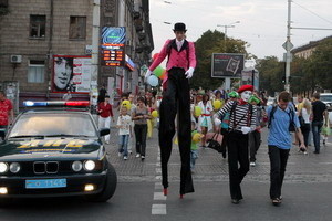 Ради Игоря Команова в городе провели карнавал 