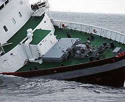У берегов Индии не смогли найти украинского моряка с затонувшего корабля 