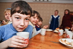 Школьники могут остаться без завтраков и обедов 
