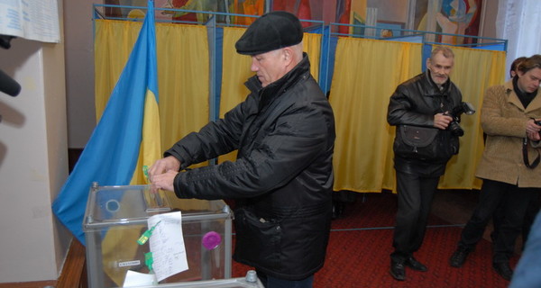 Запорожские выборы разыграют по российскому сценарию?