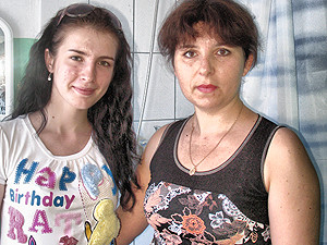 Попавшая под поезд девушка отсудила у железнодорожников 300 тысяч гривен