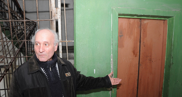 Мэр о происшествии с лифтом на Зерновой:  