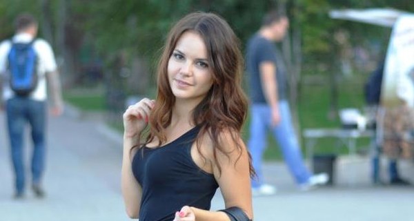 Девушка из Донецка учит киевлянок отбиваться от маньяков