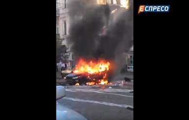 Появилось видео горящей машины Шеремета