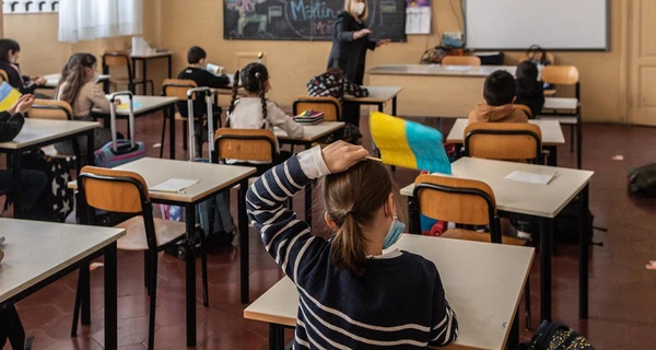 Новый учебный год за границей: что изменится для украинских школьников 