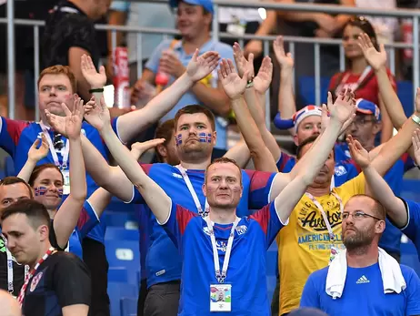 Феномен футбола Исландии: незрячие фанаты на стадионе и пасхальные тренировки для малышей