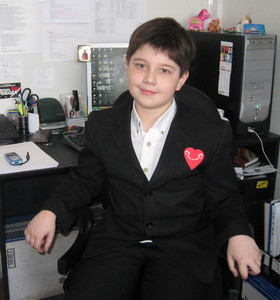 Семилетний Руслан зарабатывает деньги для больных детей 