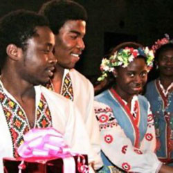 В Запорожье афроукраинцы ходят в шароварах и называют себя казаками ФОТО