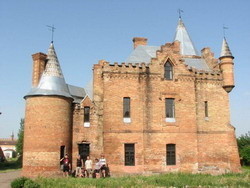 Замок Попова воскресят с помощью рыцарей  