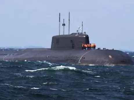 Росія знову вивела у Чорне море підводні човни з 